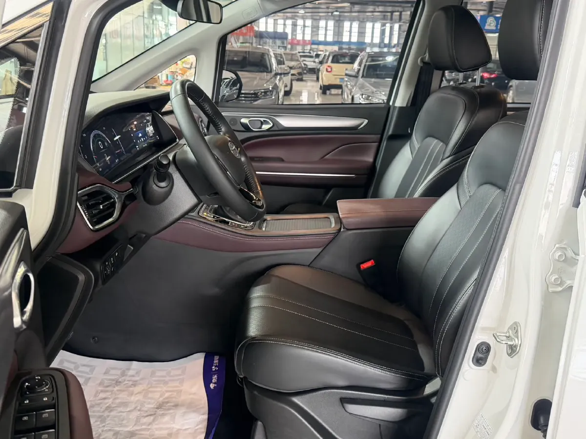 2021 GAC Trumpchi M6 1.5T 169HP L4 6AT,autocango,china used car exporter,china ev exporter,chinese used car exporter,chinese used ev exporter