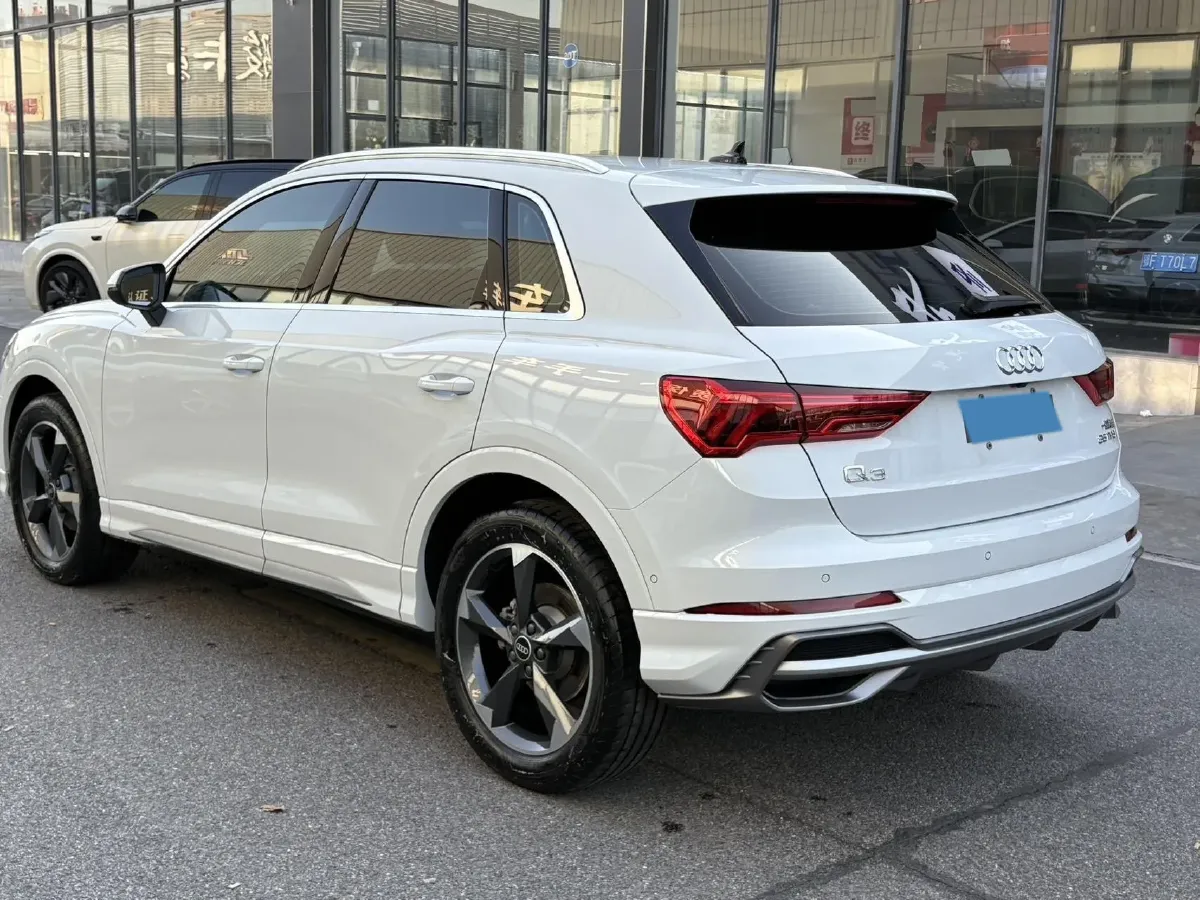 2021 Audi Q3 1.4T 150HP L4 7DCT,autocango,china used car exporter,china ev exporter,chinese used car exporter,chinese used ev exporter