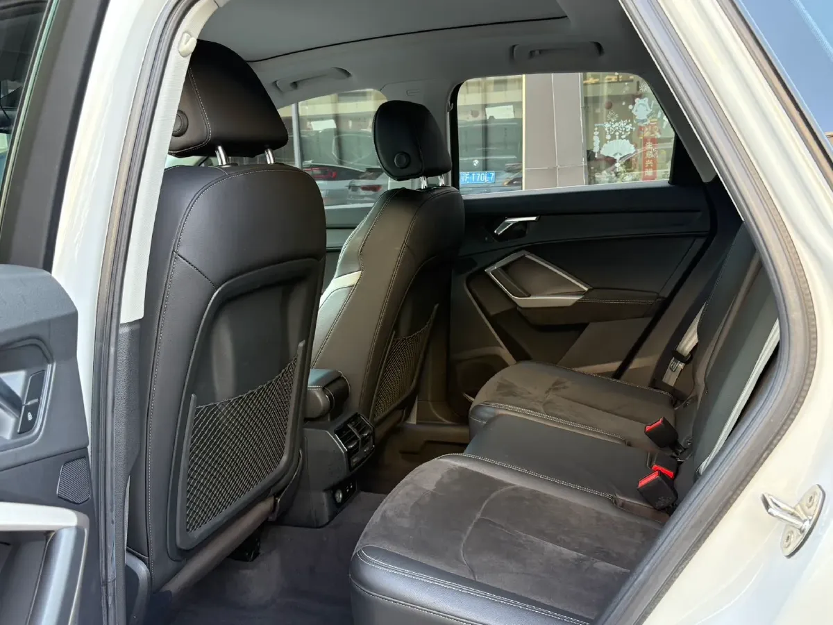 2021 Audi Q3 1.4T 150HP L4 7DCT,autocango,china used car exporter,china ev exporter,chinese used car exporter,chinese used ev exporter