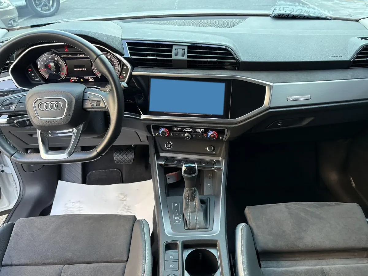 2021 Audi Q3 1.4T 150HP L4 7DCT,autocango,china used car exporter,china ev exporter,chinese used car exporter,chinese used ev exporter