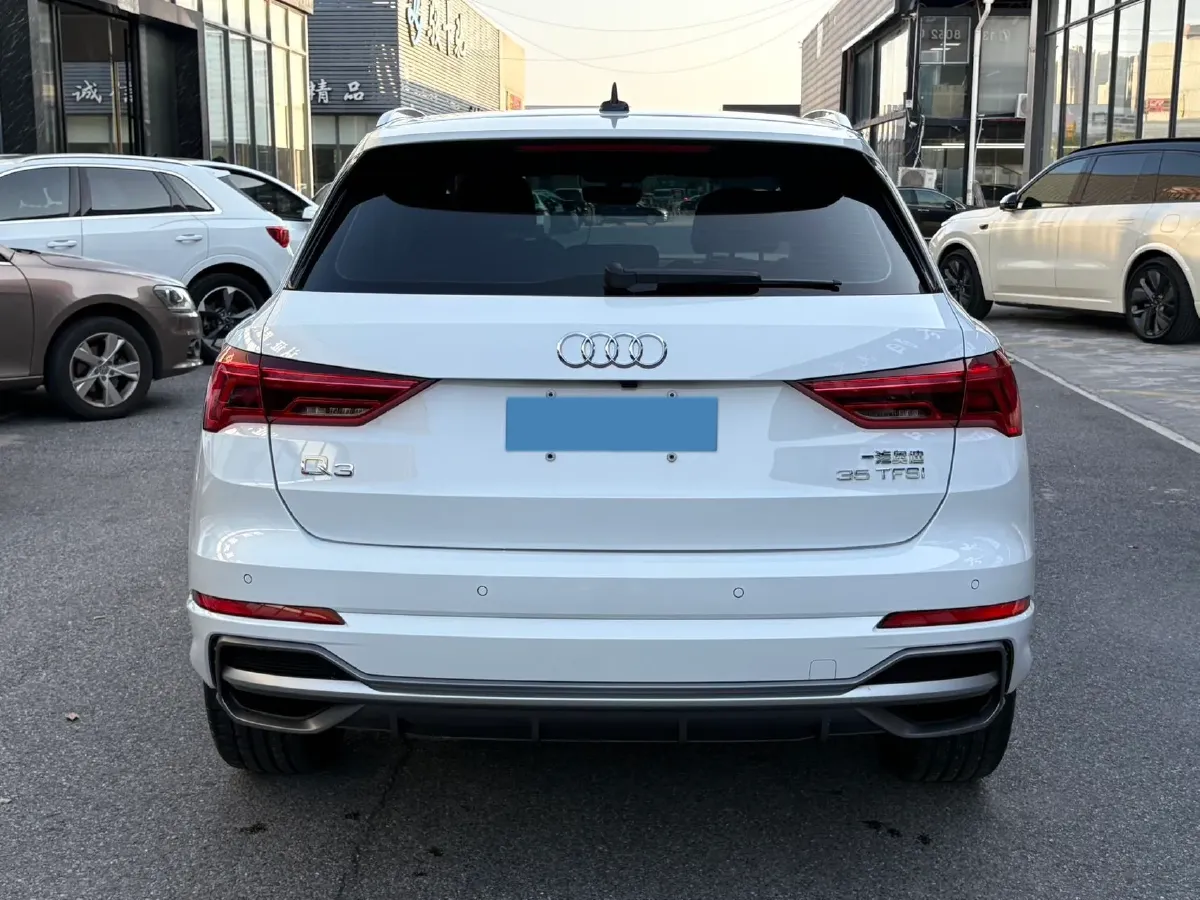 2021 Audi Q3 1.4T 150HP L4 7DCT,autocango,china used car exporter,china ev exporter,chinese used car exporter,chinese used ev exporter