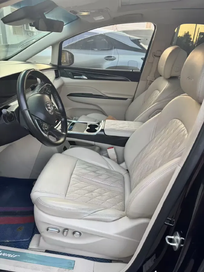 2021 Buick GL8 2.0T 237HP L4 9AT,autocango,china used car exporter,china ev exporter,chinese used car exporter,chinese used ev exporter