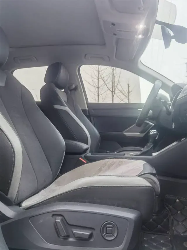 2022 Audi Q3 1.4T 150HP L4 7DCT,autocango,china used car exporter,china ev exporter,chinese used car exporter,chinese used ev exporter