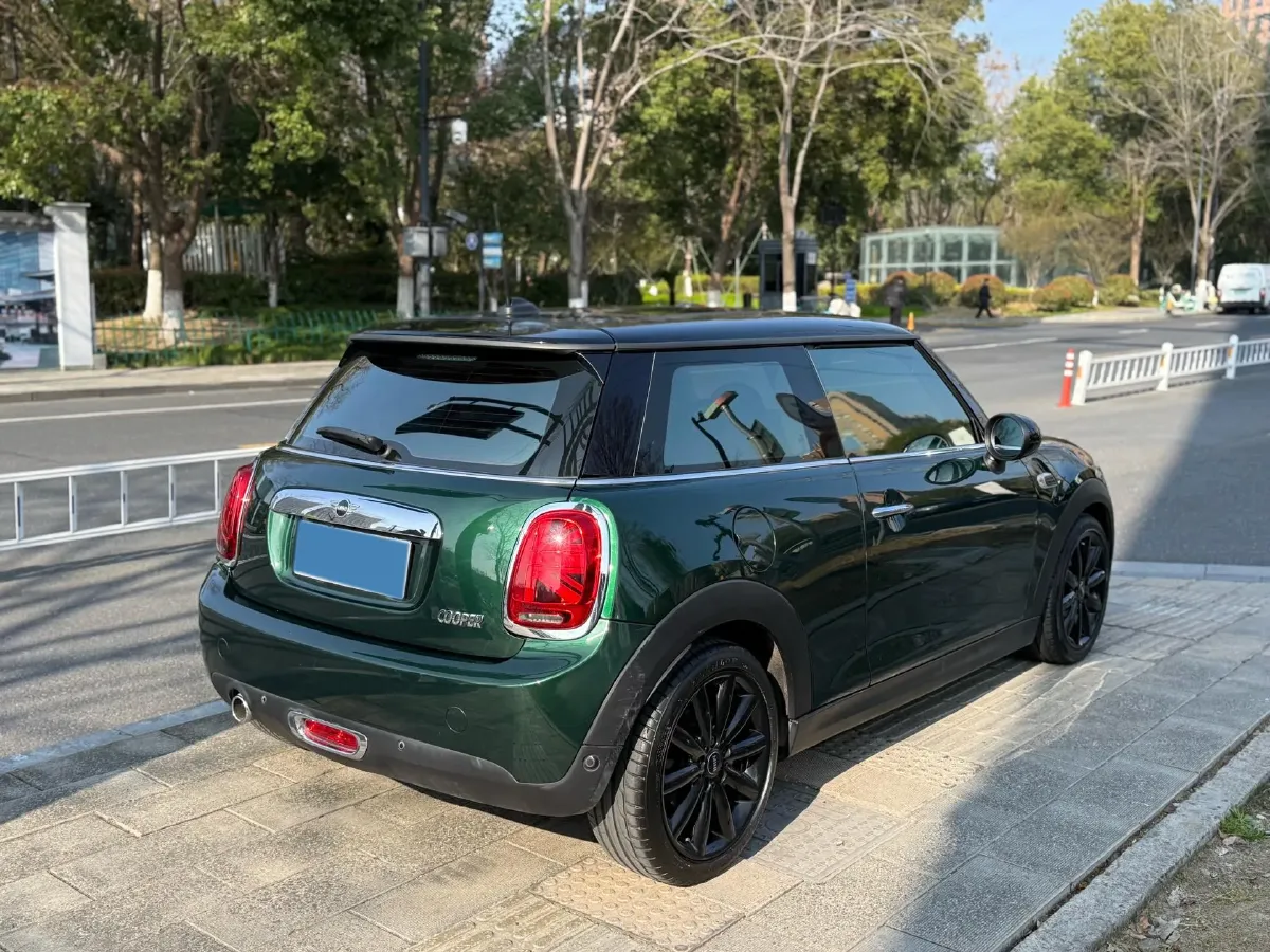 2019 MINI MINI 1.5T 136HP L3 7DCT,autocango,china used car exporter,china ev exporter,chinese used car exporter,chinese used ev exporter