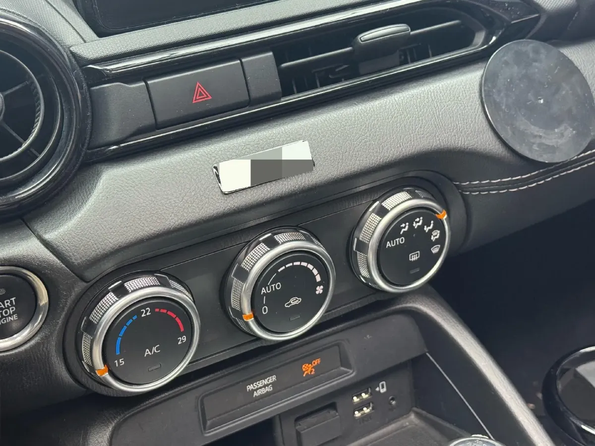 2023 Mazda 3 Axela 1.5L 117HP L4 6MT,autocango,china used car exporter,china ev exporter,chinese used car exporter,chinese used ev exporter