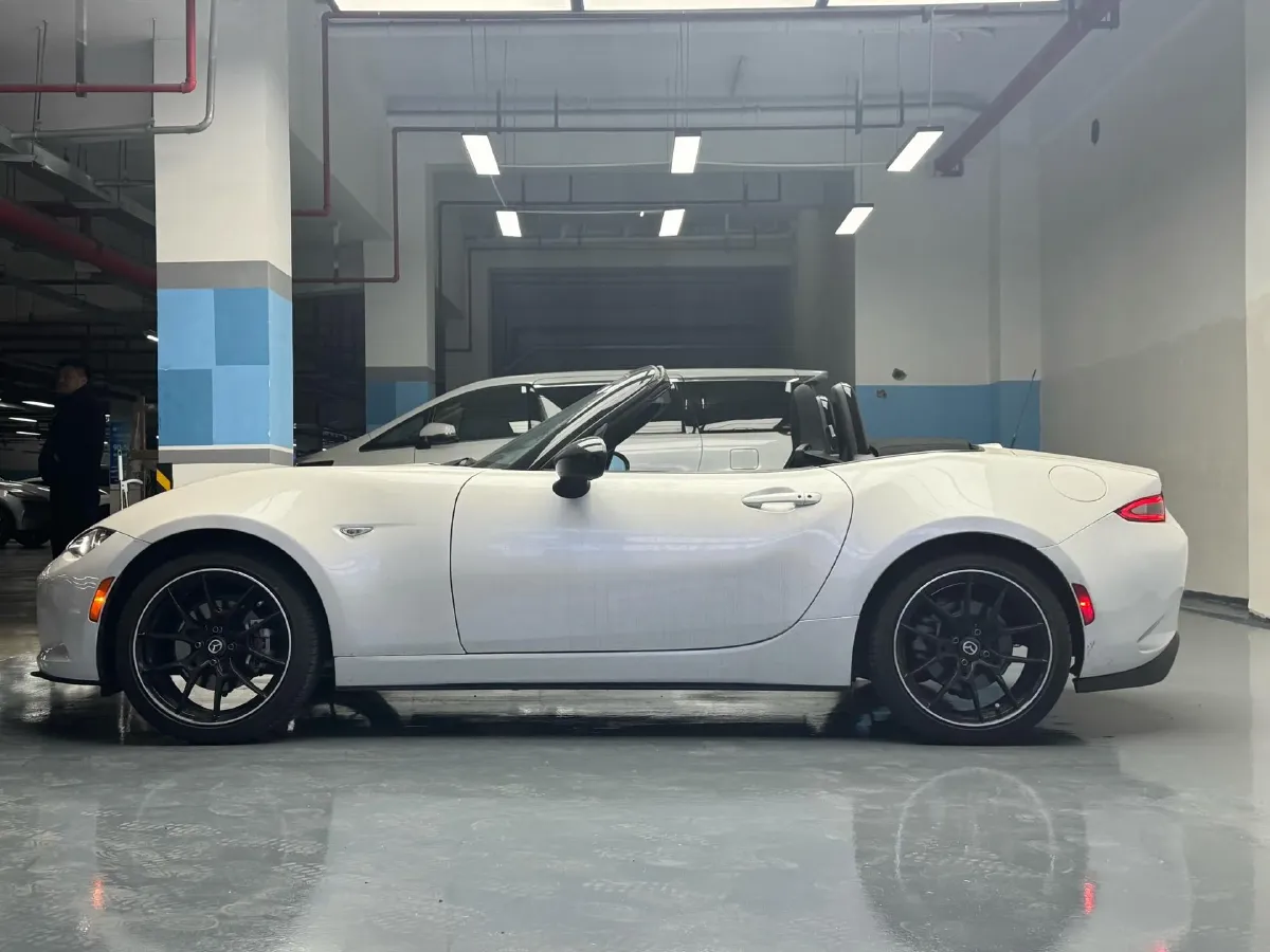 2023 Mazda 3 Axela 1.5L 117HP L4 6MT,autocango,china used car exporter,china ev exporter,chinese used car exporter,chinese used ev exporter