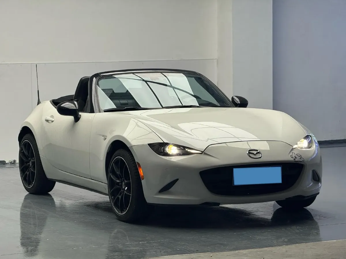 2023 Mazda 3 Axela 1.5L 117HP L4 6MT,autocango,china used car exporter,china ev exporter,chinese used car exporter,chinese used ev exporter