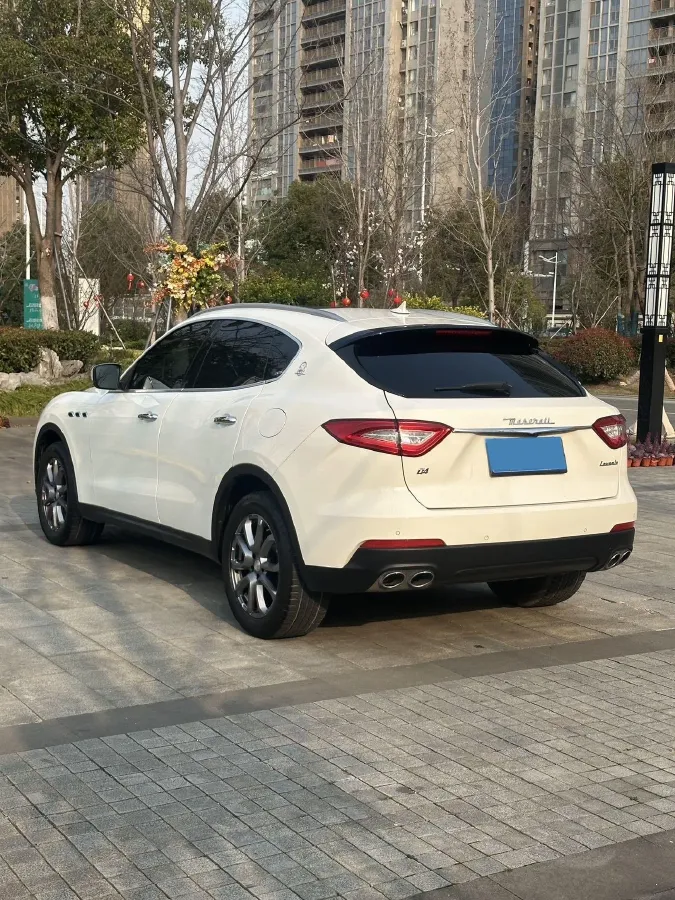2019 Maserati Levante 3.0T 350HP V6 8AT,autocango,china used car exporter,china ev exporter,chinese used car exporter,chinese used ev exporter
