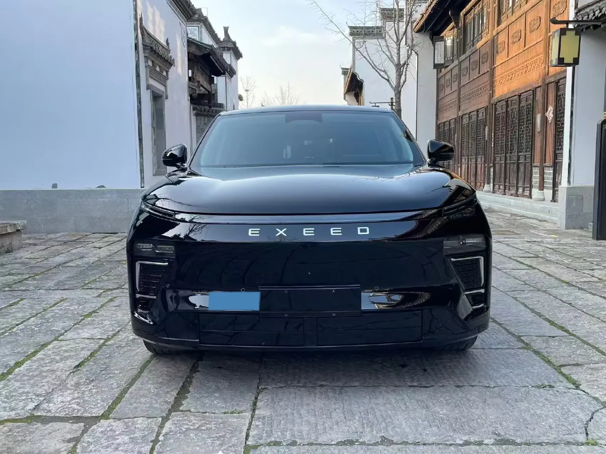 2024 Exceed Sterra ET REEV 156HP REEV 32KWH,autocango,china used car exporter,china ev exporter,chinese used car exporter,chinese used ev exporter