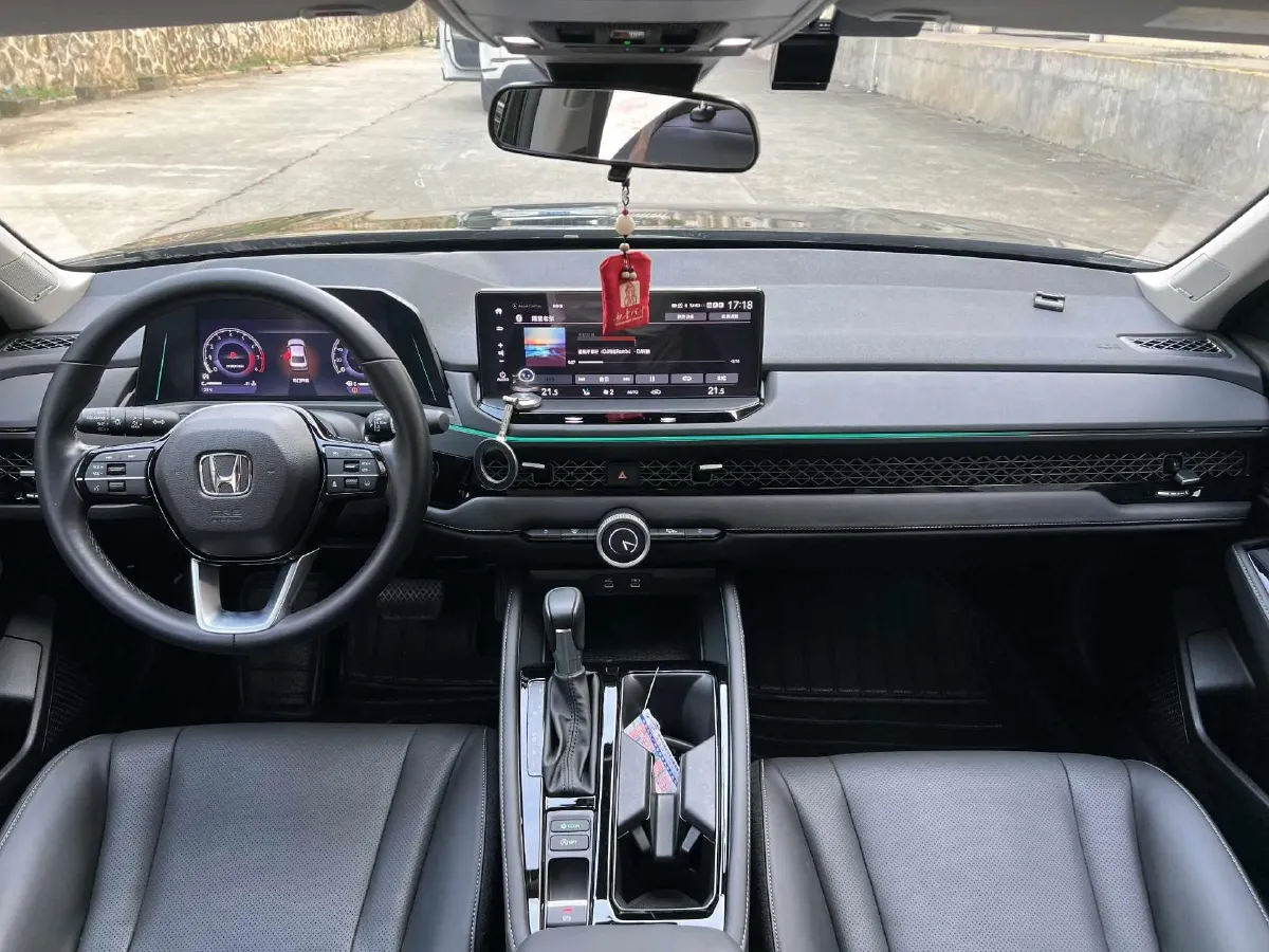 2023 Honda Accord 1.5T 192HP L4 CVT,autocango,china used car exporter,china ev exporter,chinese used car exporter,chinese used ev exporter