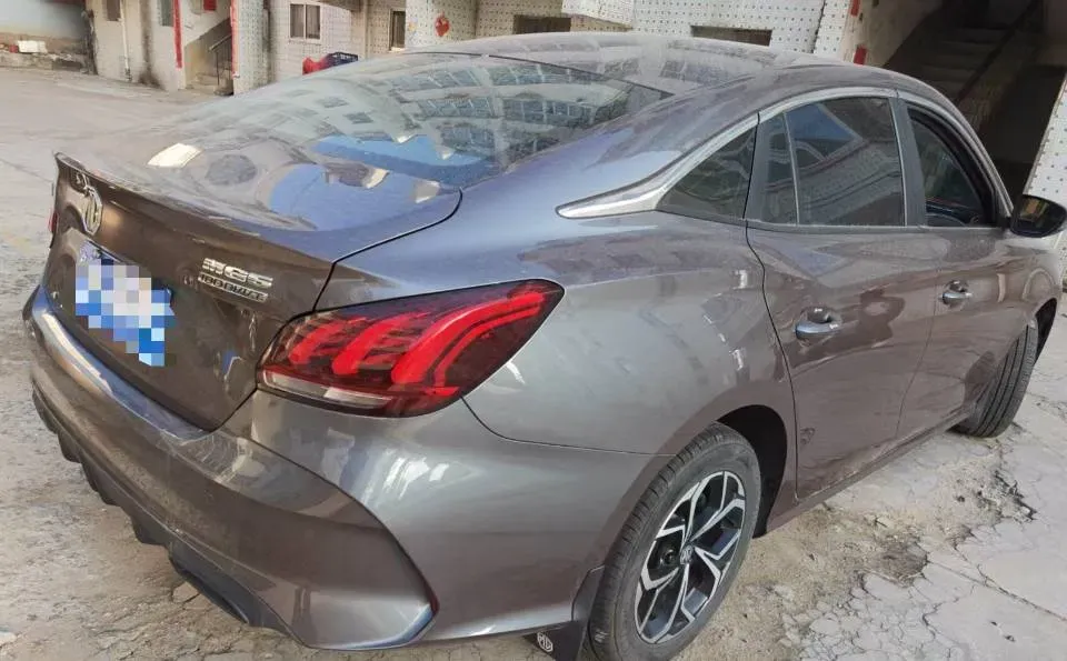 2023 MG 5 1.5L 129HP L4 5MT,autocango,china used car exporter,china ev exporter,chinese used car exporter,chinese used ev exporter