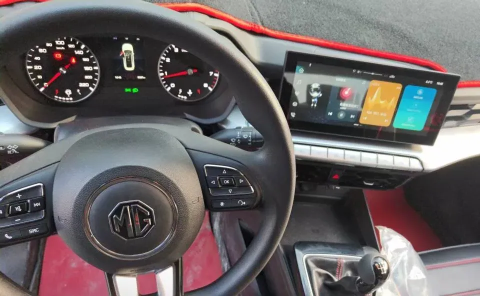 2023 MG 5 1.5L 129HP L4 5MT,autocango,china used car exporter,china ev exporter,chinese used car exporter,chinese used ev exporter