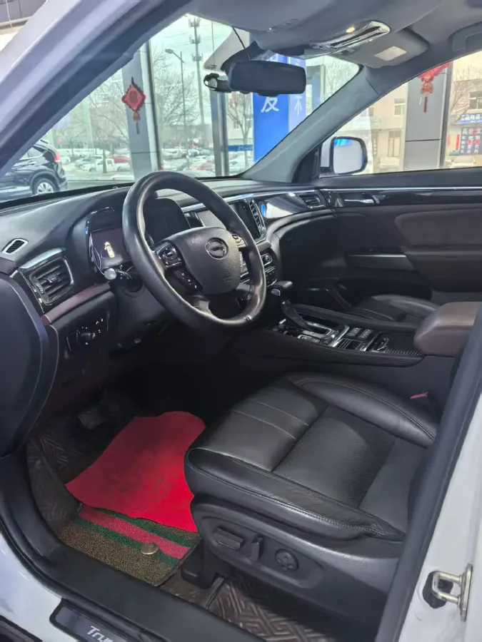 2017 GAC Trumpchi GS8 2.0T 201HP L4 6AT,autocango,china used car exporter,china ev exporter,chinese used car exporter,chinese used ev exporter