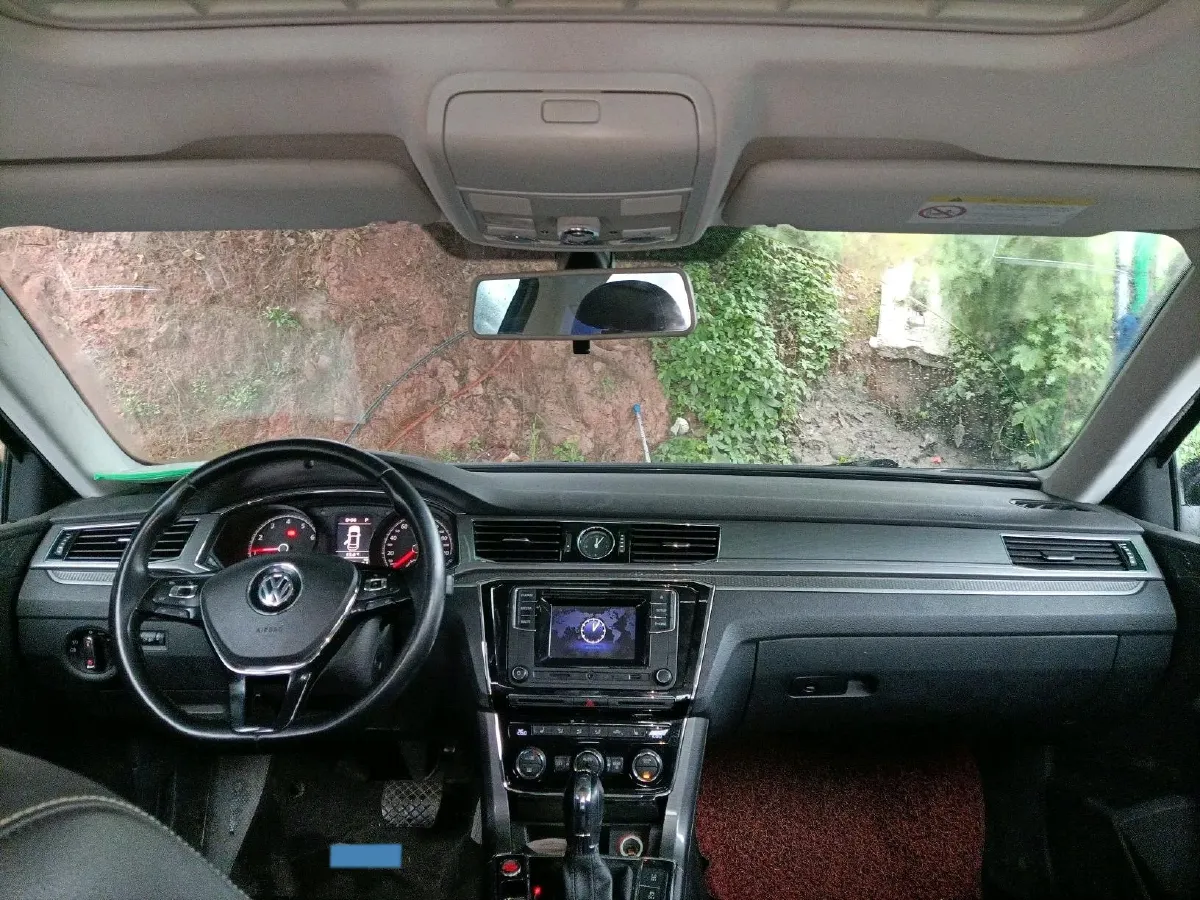 2017 Volkswagen Passat 1.8T 180HP L4 7DCT,autocango,china used car exporter,china ev exporter,chinese used car exporter,chinese used ev exporter