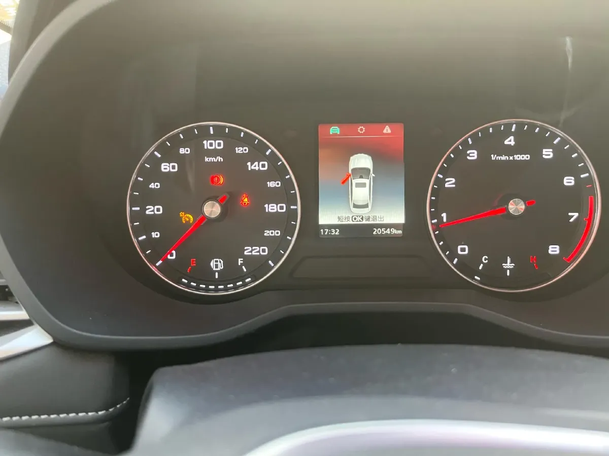 2020 Roewe i5 1.5L 120HP L4 5MT,autocango,china used car exporter,china ev exporter,chinese used car exporter,chinese used ev exporter