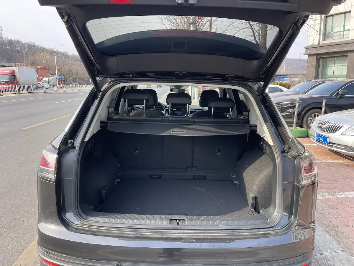 2023 Volkswagen Tayron 1.4T 150HP L4 7DCT,autocango,china used car exporter,china ev exporter,chinese used car exporter,chinese used ev exporter