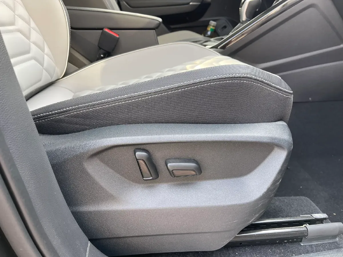 2023 Volkswagen Tayron 1.4T 150HP L4 7DCT,autocango,china used car exporter,china ev exporter,chinese used car exporter,chinese used ev exporter