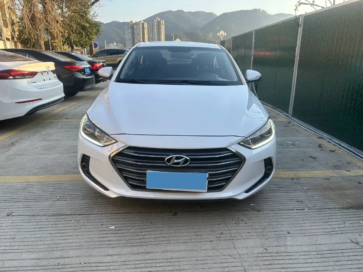 2018 Hyundai Elantra 1.4T 130HP L4 7DCT,autocango,china used car exporter,china ev exporter,chinese used car exporter,chinese used ev exporter