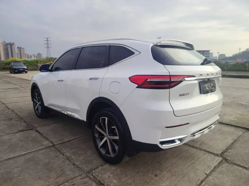2019 Haval F7 1.5T 169HP L4 7DCT,autocango,china used car exporter,china ev exporter,chinese used car exporter,chinese used ev exporter