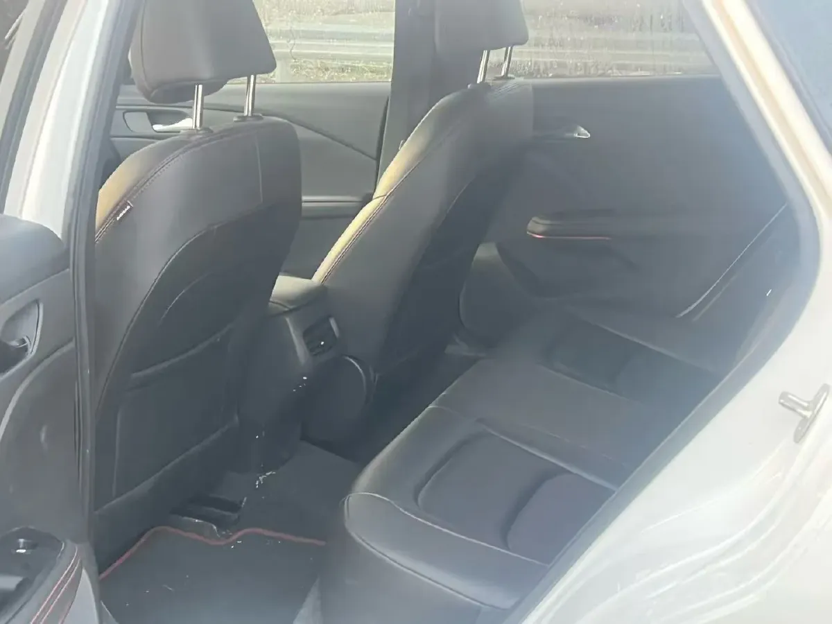 2022 Chevrolet Monza 1.3T 163HP L3 6AT,autocango,china used car exporter,china ev exporter,chinese used car exporter,chinese used ev exporter