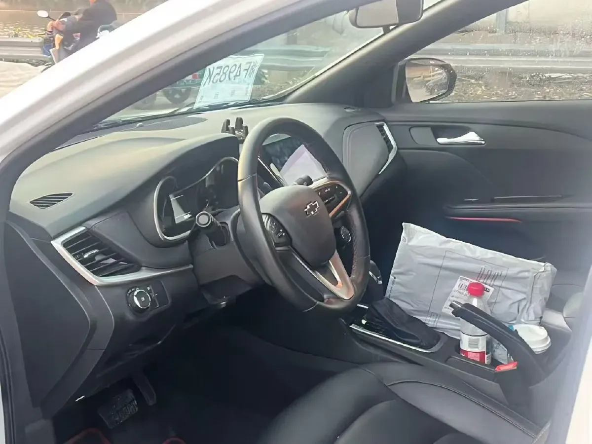 2022 Chevrolet Monza 1.3T 163HP L3 6AT,autocango,china used car exporter,china ev exporter,chinese used car exporter,chinese used ev exporter