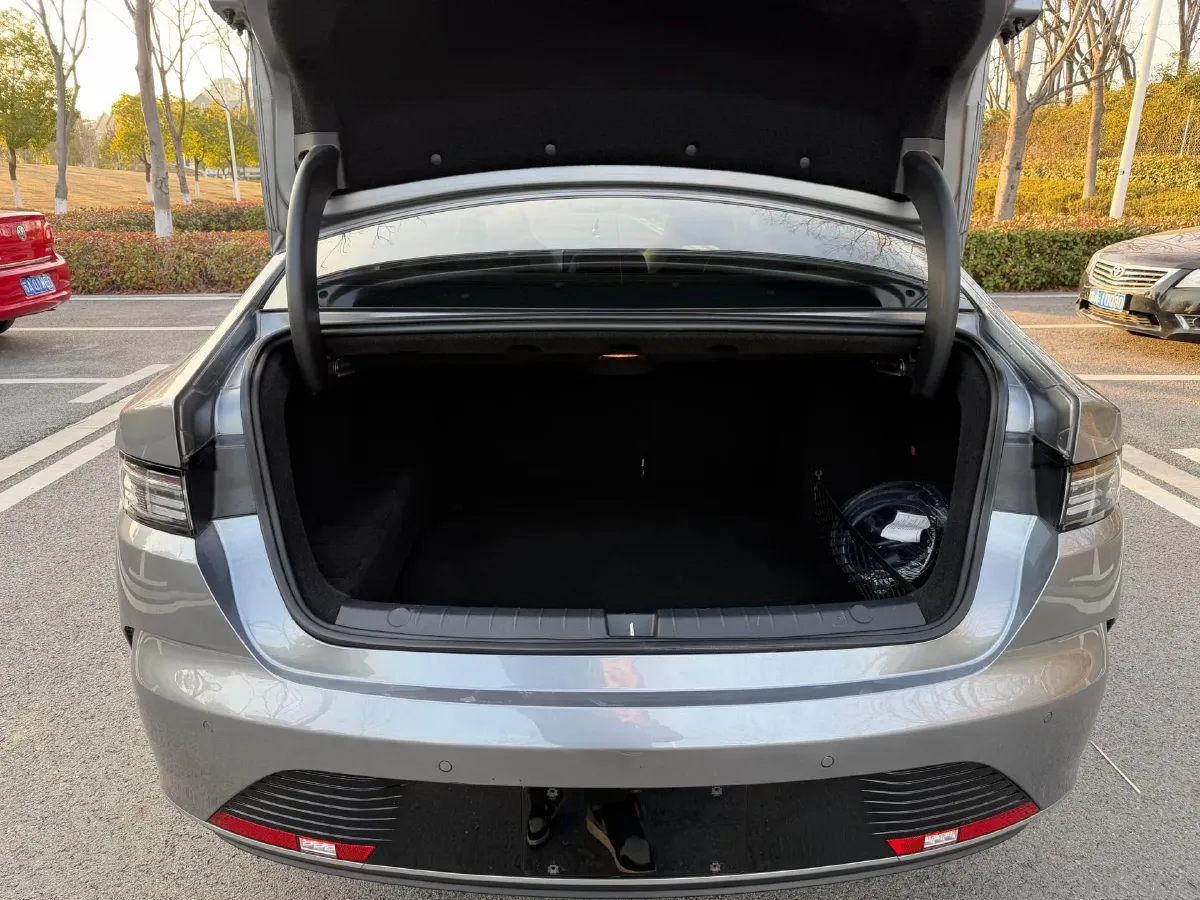 2024 BYD Destroyer 05 1.5L 110HP L4 E-CVT PHEV 18.3KWH,autocango,china used car exporter,china ev exporter,chinese used car exporter,chinese used ev exporter