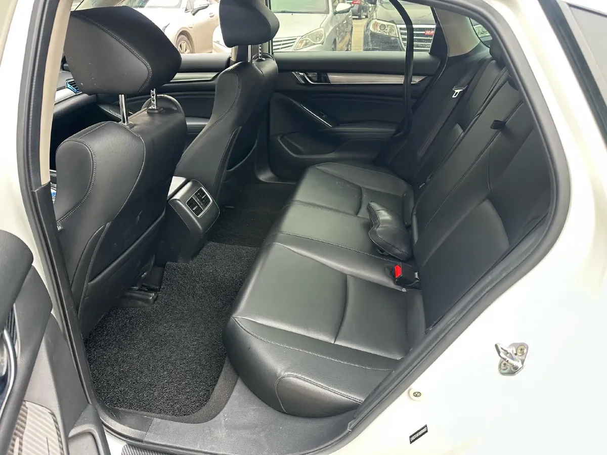 2018 Honda Accord 1.5T 194HP L4 CVT,autocango,china used car exporter,china ev exporter,chinese used car exporter,chinese used ev exporter