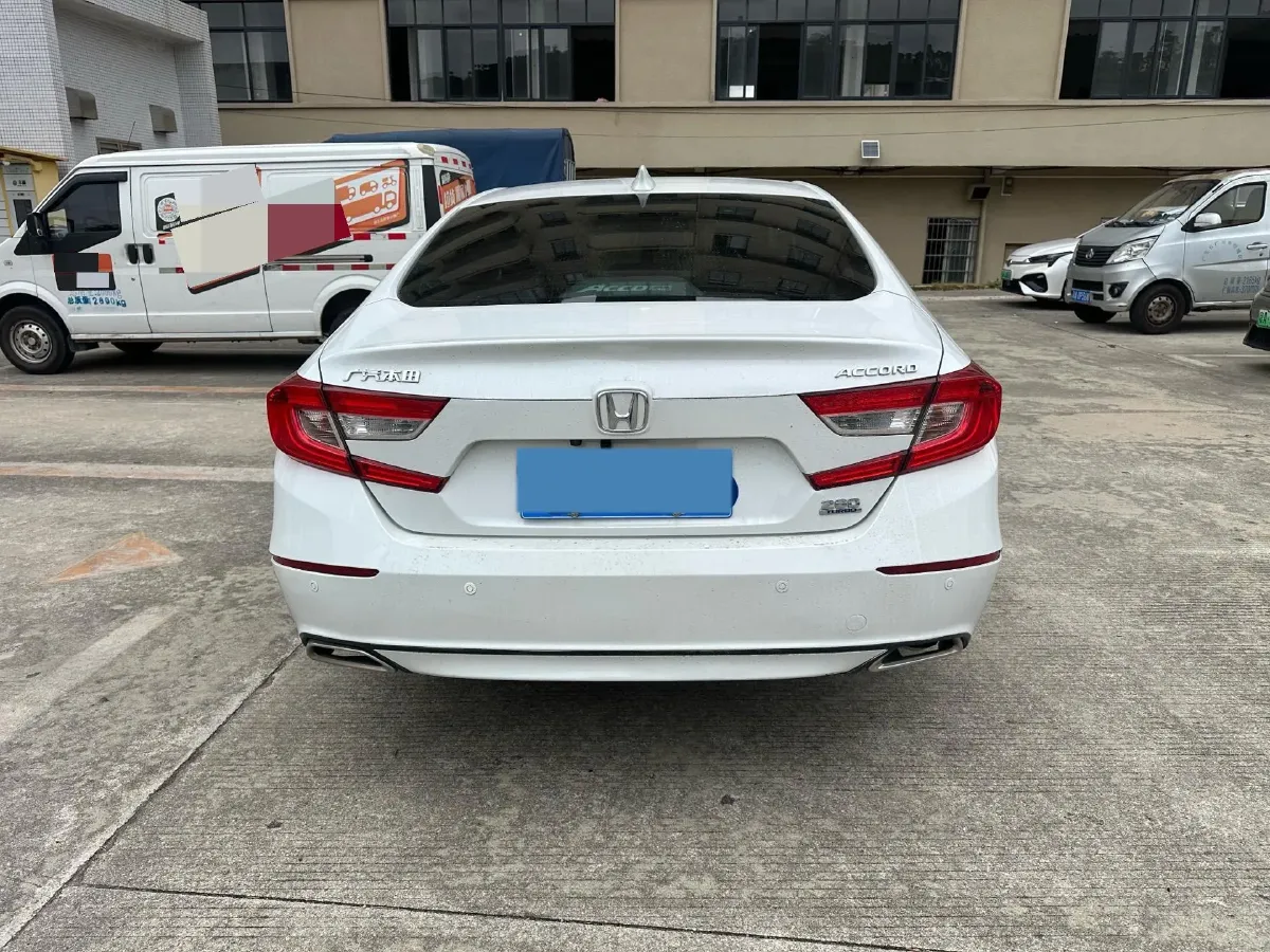 2018 Honda Accord 1.5T 194HP L4 CVT,autocango,china used car exporter,china ev exporter,chinese used car exporter,chinese used ev exporter