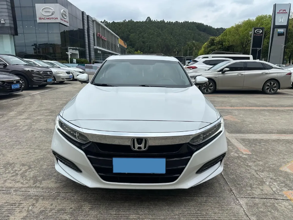 2018 Honda Accord 1.5T 194HP L4 CVT,autocango,china used car exporter,china ev exporter,chinese used car exporter,chinese used ev exporter