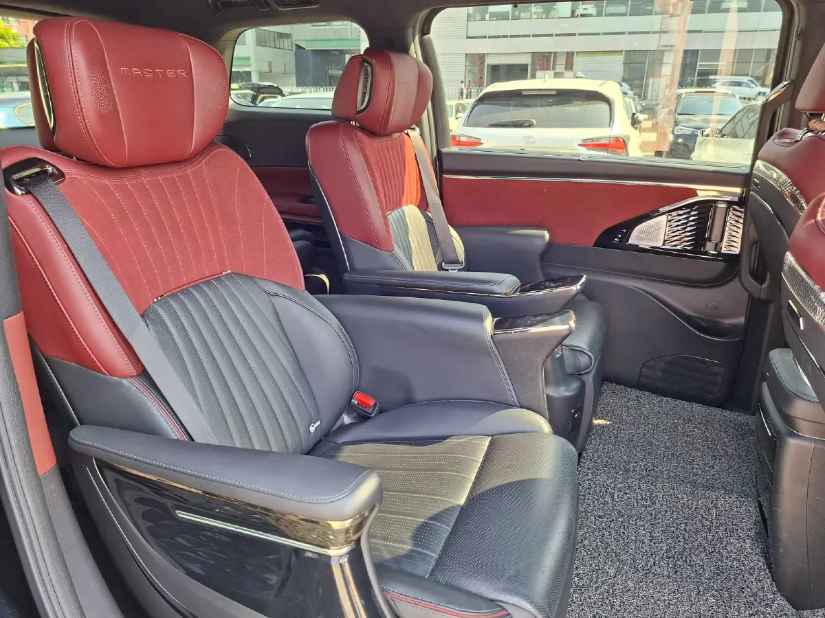 2023 GAC Trumpchi M8 2.0T 190HP L4 E-CVT Hybrid,autocango,china used car exporter,china ev exporter,chinese used car exporter,chinese used ev exporter