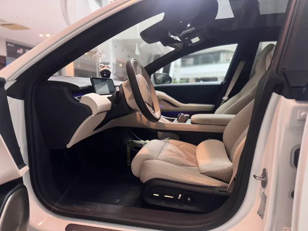 2025 NIO ET5 BEV,autocango,china used car exporter,china ev exporter,chinese used car exporter,chinese used ev exporter