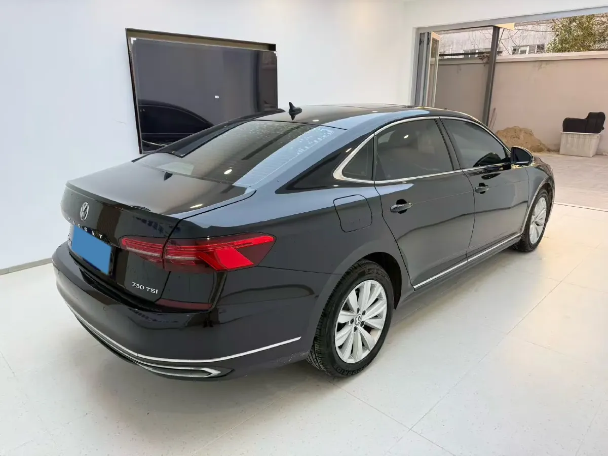 2020 Volkswagen Passat 2.0T 186HP L4 7DCT,autocango,china used car exporter,china ev exporter,chinese used car exporter,chinese used ev exporter