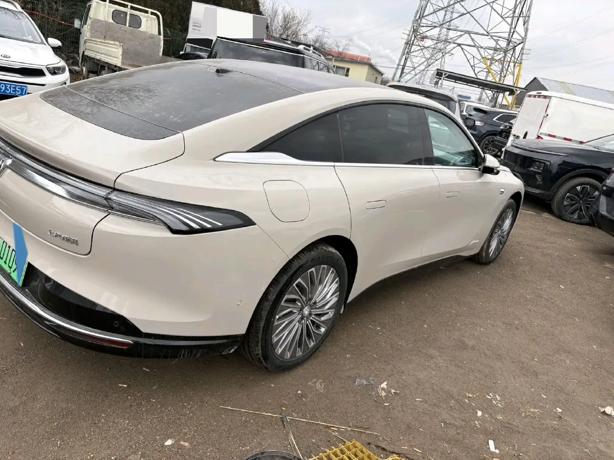 2026 Avatr 07 1.5T 156HP L4 REEV,autocango,china used car exporter,china ev exporter,chinese used car exporter,chinese used ev exporter