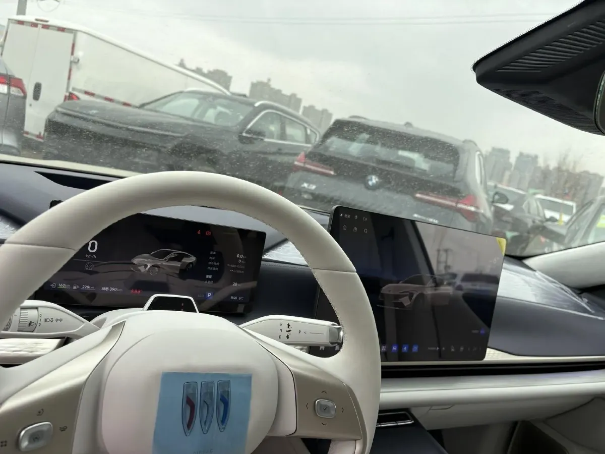 2026 Avatr 07 1.5T 156HP L4 REEV,autocango,china used car exporter,china ev exporter,chinese used car exporter,chinese used ev exporter