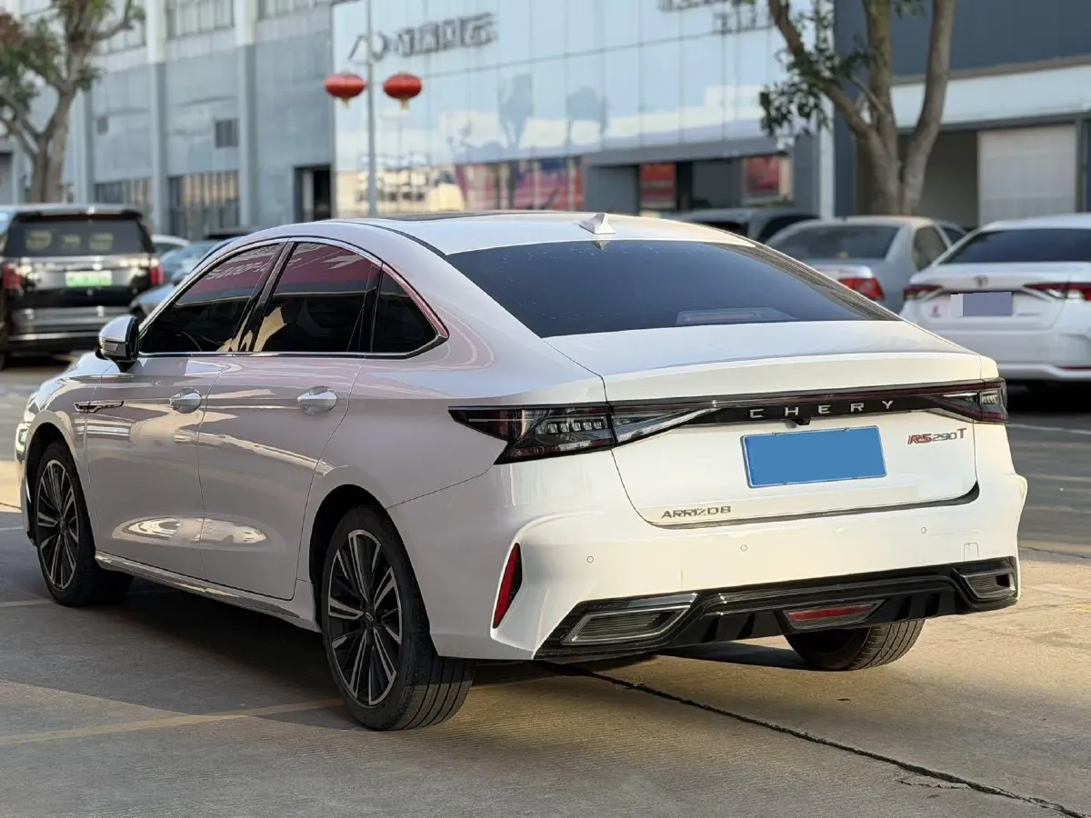 2022 Chery Arrizo 8 1.6T 197HP L4 7DCT,autocango,china used car exporter,china ev exporter,chinese used car exporter,chinese used ev exporter