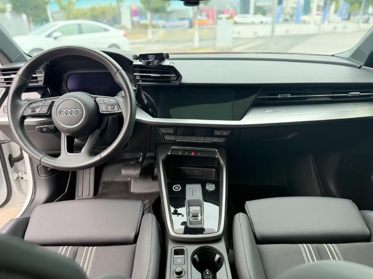 2021 Audi A3 1.4T 150HP L4 7DCT,autocango,china used car exporter,china ev exporter,chinese used car exporter,chinese used ev exporter