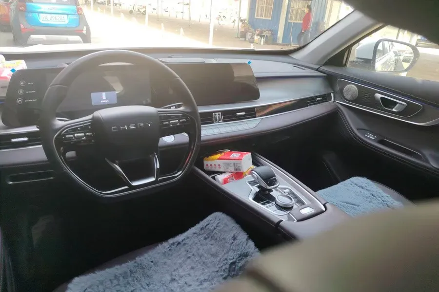 2025 Chery Tiggo 8 PRO 1.6T 197HP L4 7DCT,autocango,china used car exporter,china ev exporter,chinese used car exporter,chinese used ev exporter