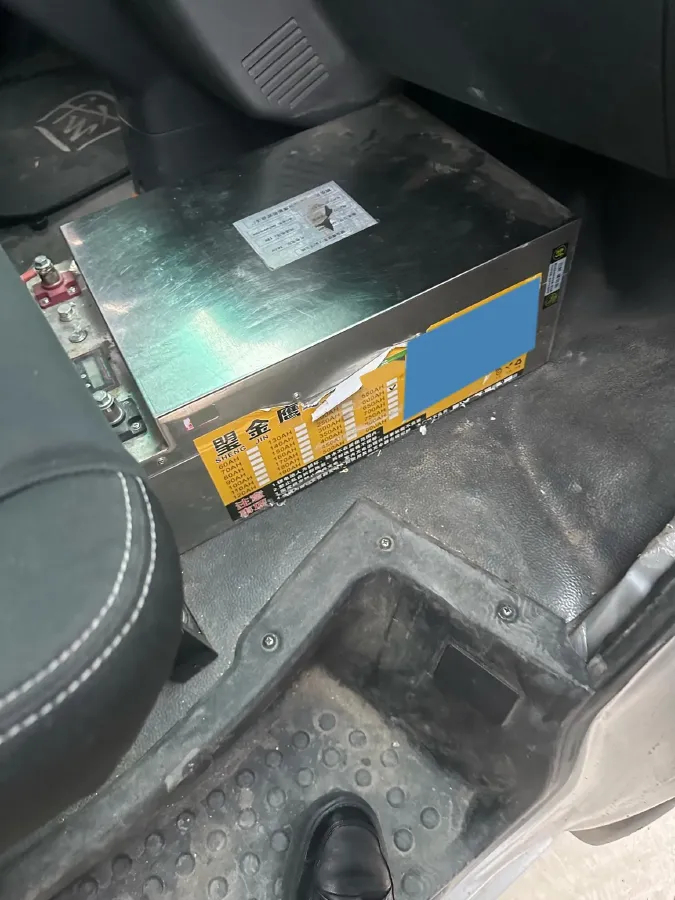 2023 Ford Transit 2.0T 220HP L4 5MT,autocango,china used car exporter,china ev exporter,chinese used car exporter,chinese used ev exporter