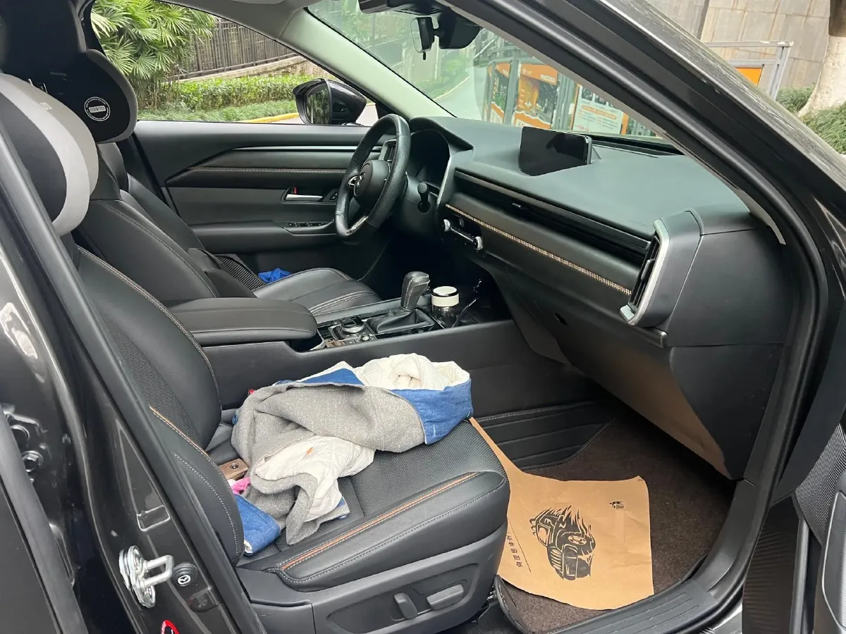 2023 Mazda CX-50 2.0L 155HP L4 6AT,autocango,china used car exporter,china ev exporter,chinese used car exporter,chinese used ev exporter