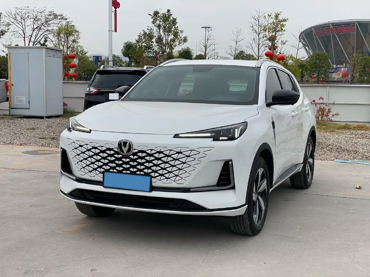 2023 ChangAn CS55 Plus 1.5T 188HP L4 7DCT,autocango,china used car exporter,china ev exporter,chinese used car exporter,chinese used ev exporter