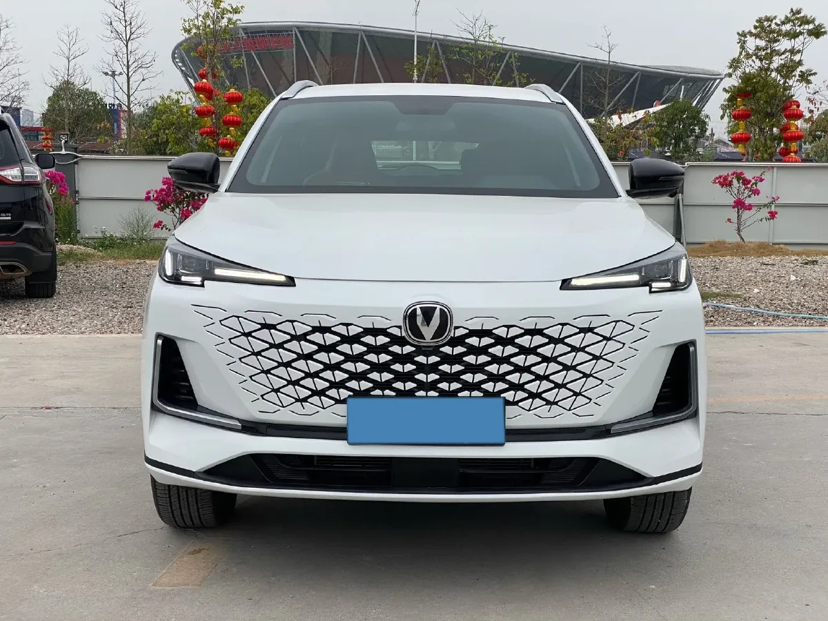 2023 ChangAn CS55 Plus 1.5T 188HP L4 7DCT,autocango,china used car exporter,china ev exporter,chinese used car exporter,chinese used ev exporter