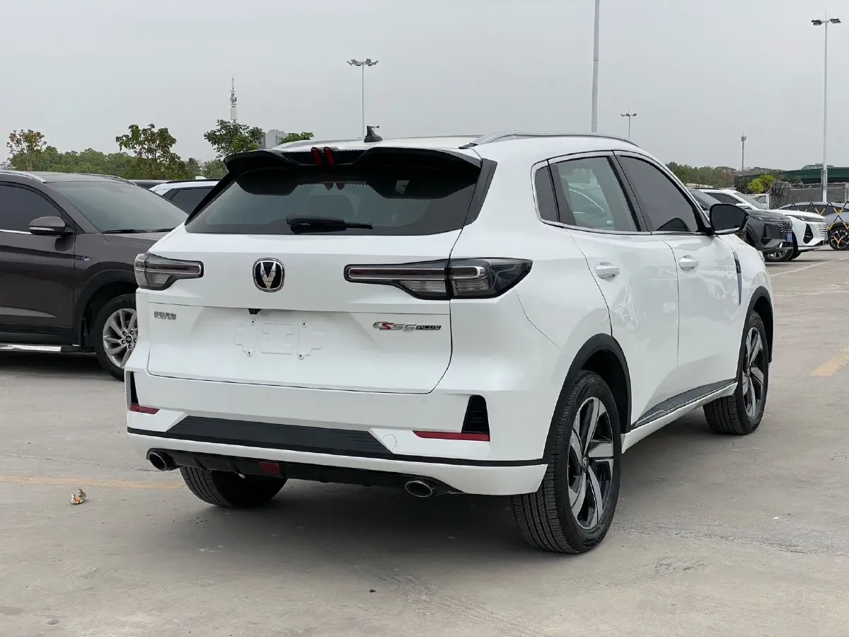 2023 ChangAn CS55 Plus 1.5T 188HP L4 7DCT,autocango,china used car exporter,china ev exporter,chinese used car exporter,chinese used ev exporter