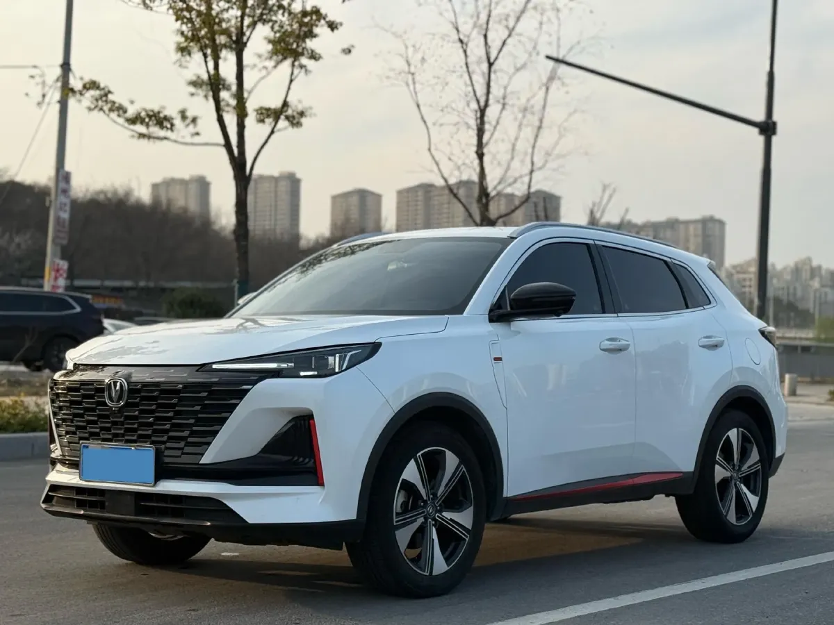2022 ChangAn Oshan X7 Plus 1.5T 188HP L4 7DCT,autocango,china used car exporter,china ev exporter,chinese used car exporter,chinese used ev exporter