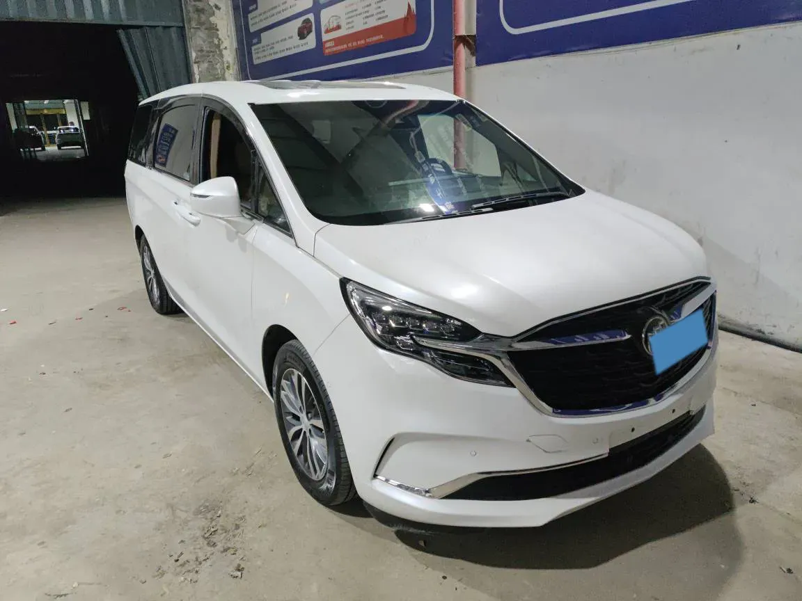 2021 Buick GL8 2.0T 237HP L4 9AT,autocango,china used car exporter,china ev exporter,chinese used car exporter,chinese used ev exporter