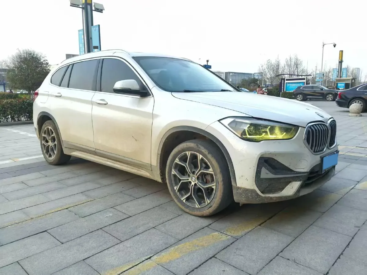 2020 BMW X1 1.5T 140HP L3 7DCT,autocango,china used car exporter,china ev exporter,chinese used car exporter,chinese used ev exporter