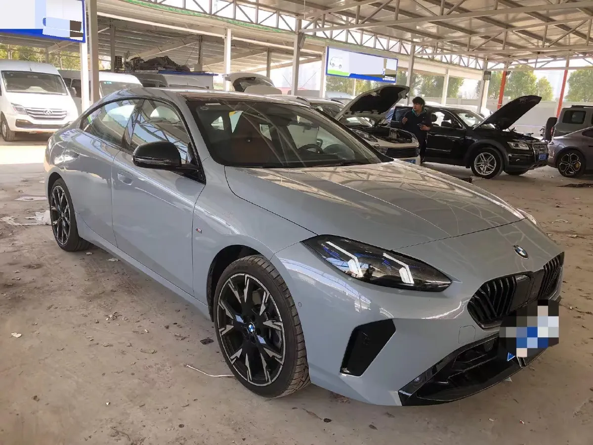 2025 JAC Refine RefineRF8 2.0T 253HP L4 8AT,autocango,china used car exporter,china ev exporter,chinese used car exporter,chinese used ev exporter