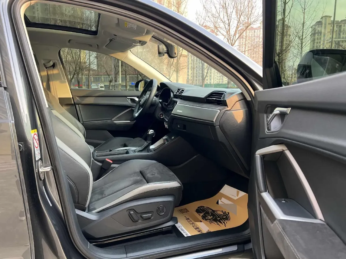 2020 Audi Q3 1.4T 150HP L4 7DCT,autocango,china used car exporter,china ev exporter,chinese used car exporter,chinese used ev exporter