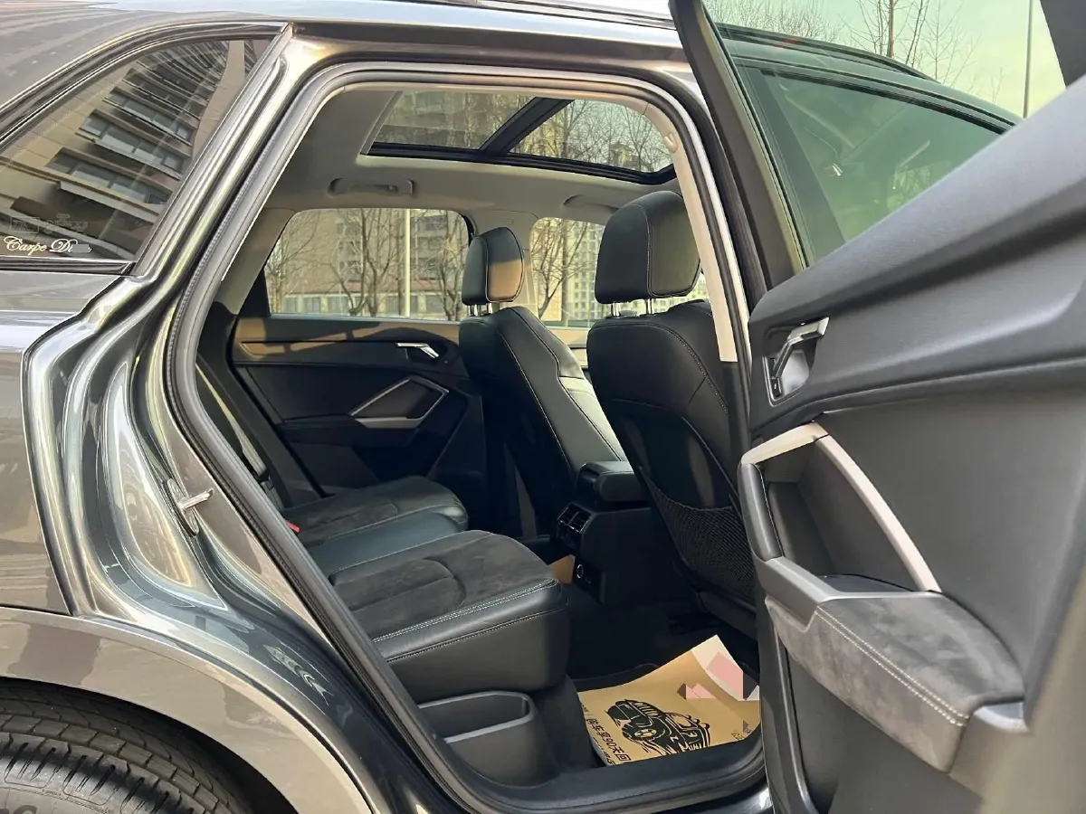 2020 Audi Q3 1.4T 150HP L4 7DCT,autocango,china used car exporter,china ev exporter,chinese used car exporter,chinese used ev exporter