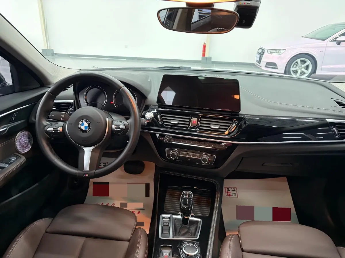 2023 BMW 1 Series 1.5T 136HP L3 7DCT,autocango,china used car exporter,china ev exporter,chinese used car exporter,chinese used ev exporter