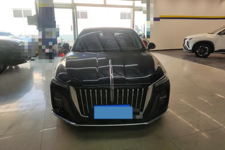 2025 HongQi H5 1.5T 169HP L4 1DHT Hybrid,autocango,china used car exporter,china ev exporter,chinese used car exporter,chinese used ev exporter